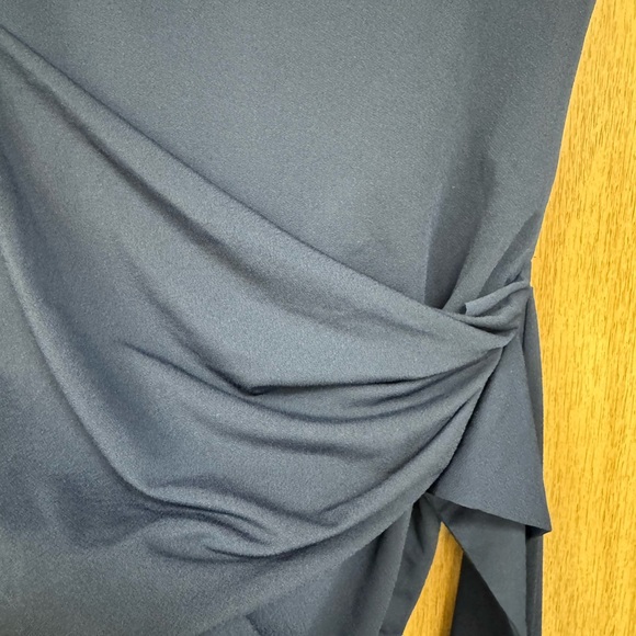 Elegant Black Long Sleeve Dress - Picture 7 of 10